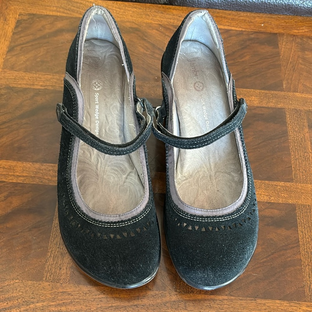 Jambi Black Sport Wedge Design 8.5 Medium